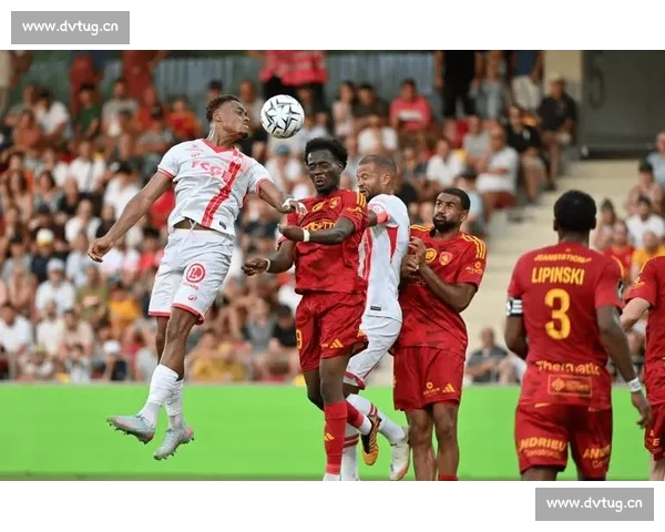 足球赛事精彩比分回顾：各大联赛战况纵览与比分分析 - 副本 - 副本