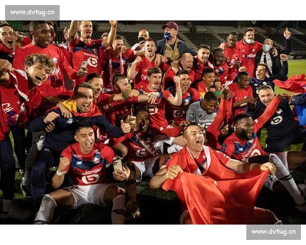 法甲比分走势全解析球队表现与赛季竞争格局深度观察