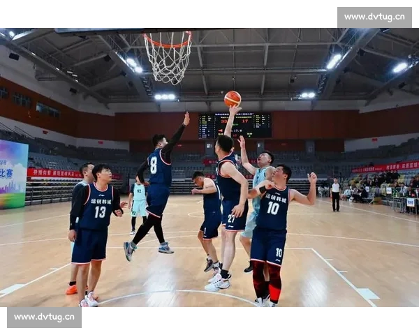 篮球比赛分析：从战术布局到球员表现的全方位解读与数据解析